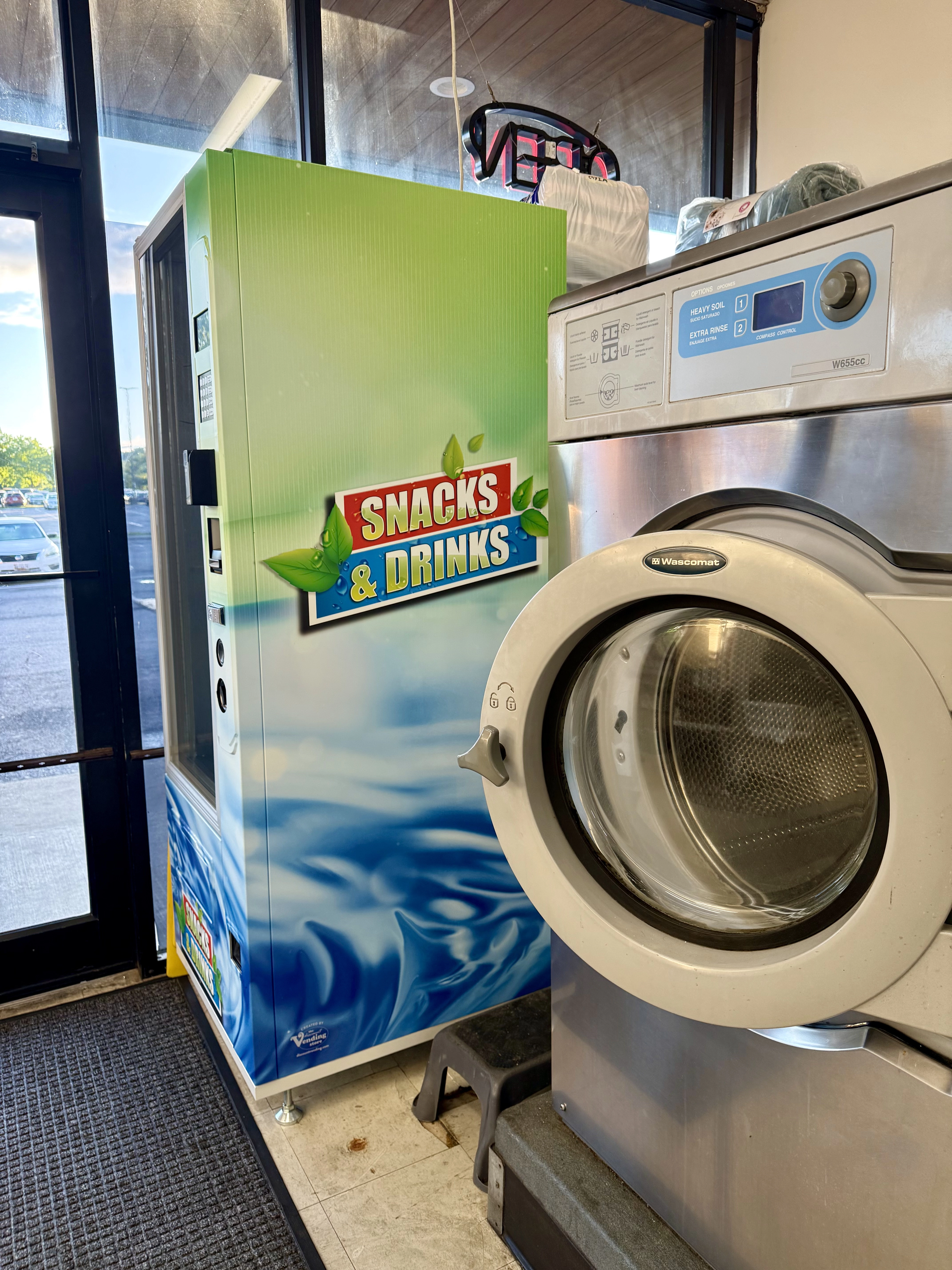 COZYMOM Laundromat 5