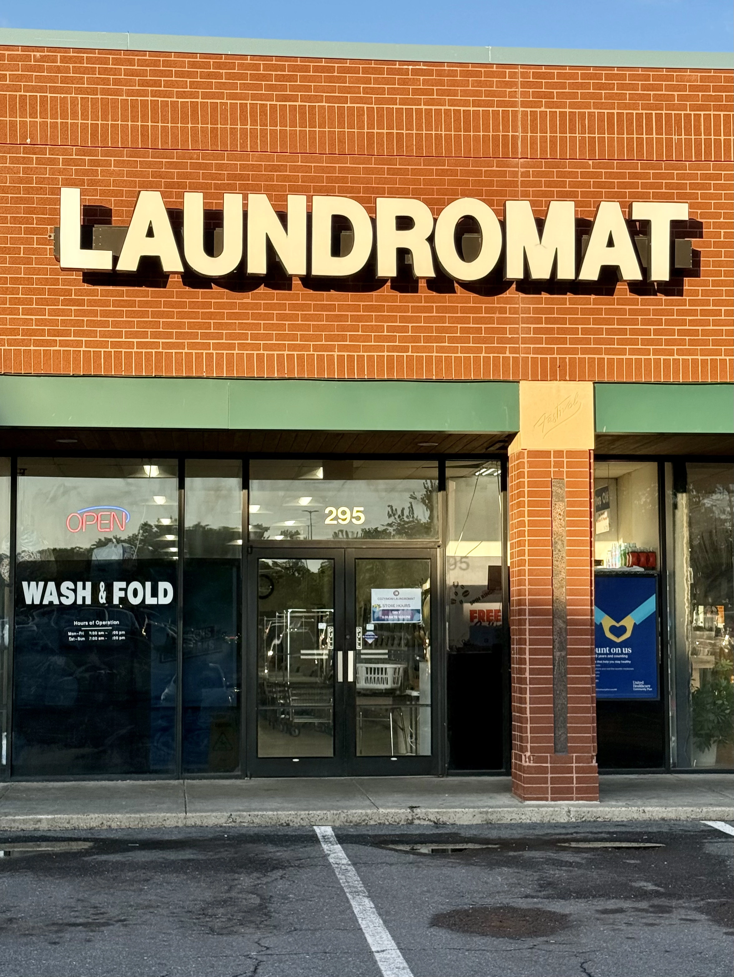 Cozymom Laundromat 7 (1)